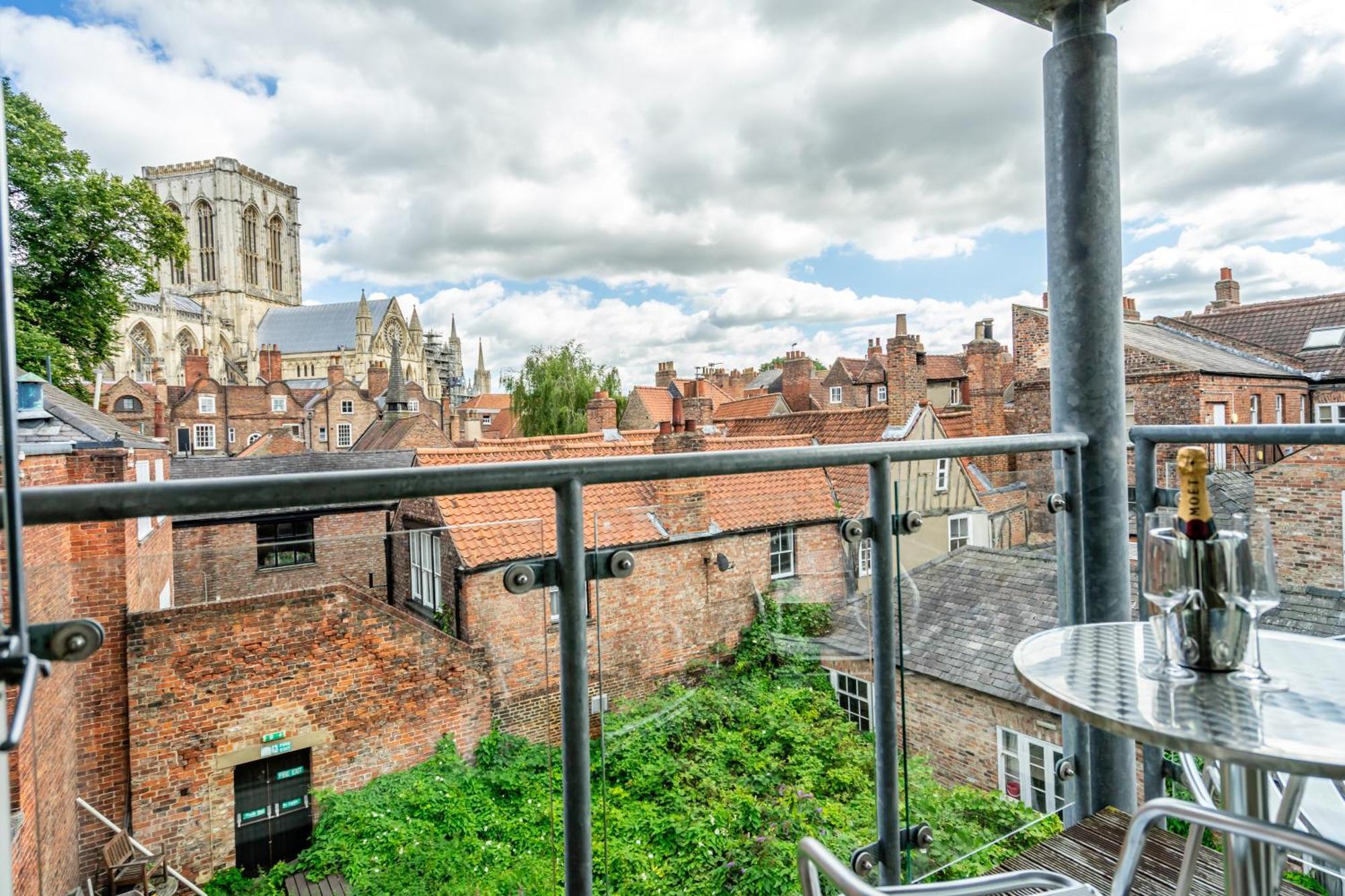 Appartamento 11 Stonegate Court York Esterno foto